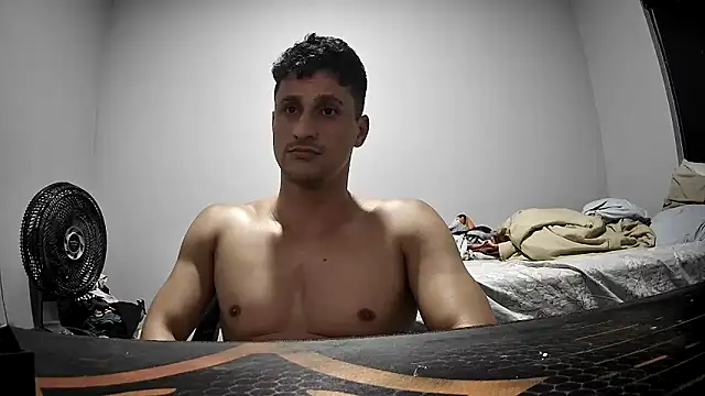 Snapshot of lapac03 chatting on October 18, 3:30 am lapac03 online show from October 18, 3:30 am