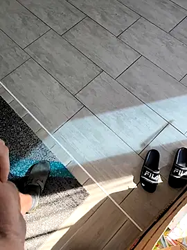 Bastilein1985 online show from September 18, 12:30 pm