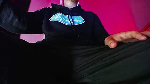 zacwatson  online show from November 4, 4:38 am