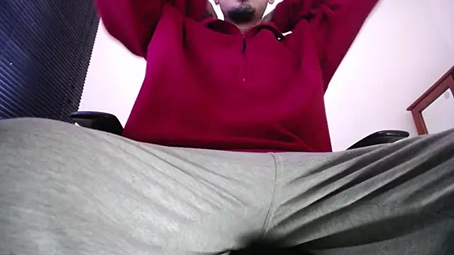 zacwatson  online show from May 26, 2:37 pm
