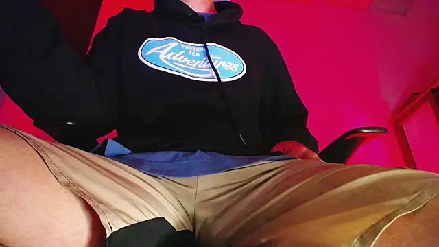 zacwatson  online show from January 14, 1:42 am