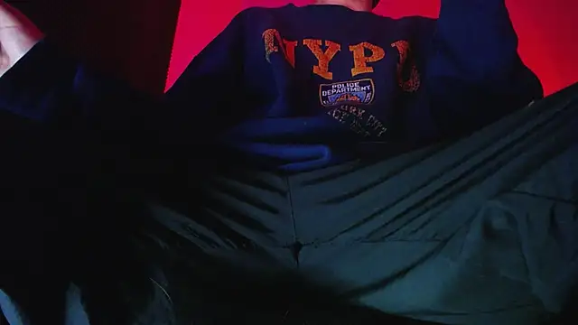 zacwatson  online show from November 29, 7:52 am