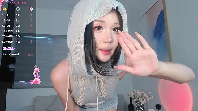 Aoki sweet online show from June 9, 1:06 am