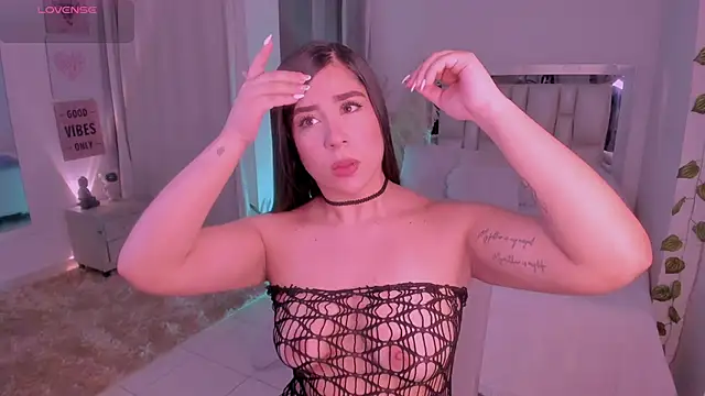 Sussy Bell01 online show from April 29, 2:49 am