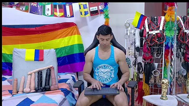 Snapshot of JoseRumbero26 chatting on June 19, 12:33 pm JoseRumbero26 online show from June 19, 12:33 pm