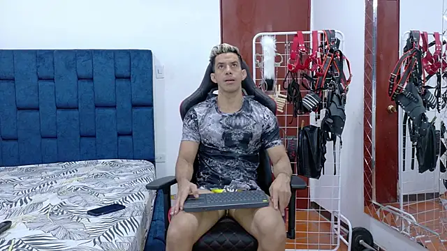 JoseRumbero26 online show from November 13, 12:09 pm