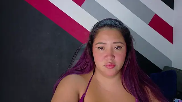 I am yours- online show from December 19, 11:45 am