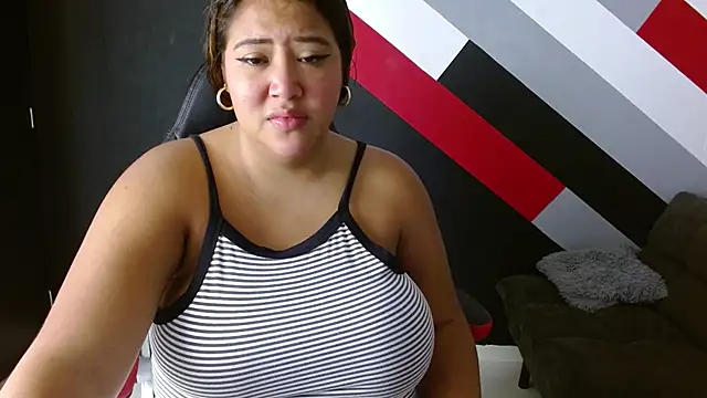 I am yours- online show from October 20, 11:44 am