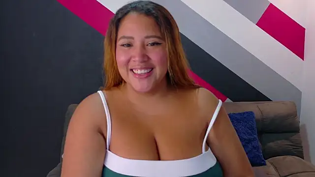 I am yours- online show from November 17, 11:47 am