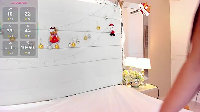 Lilly 2809  online show from December 2, 4:03 am