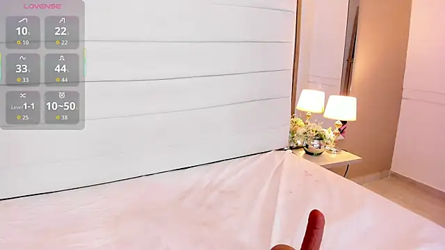 Lilly 2809  online show from February 26, 4:56 am