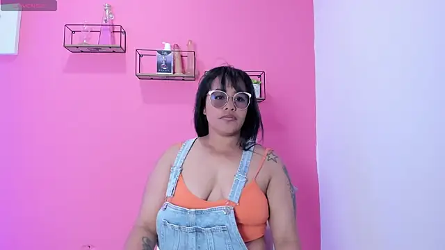 Snapshot of Tita_dirty chatting on January 30, 2:15 pm Tita dirty online show from January 30, 2:15 pm