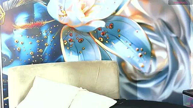 bonieklent online show from April 12, 12:47 am