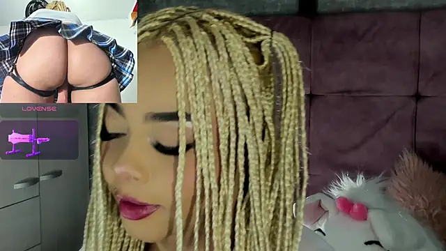 conny  curly online show from March 20, 1:56 pm