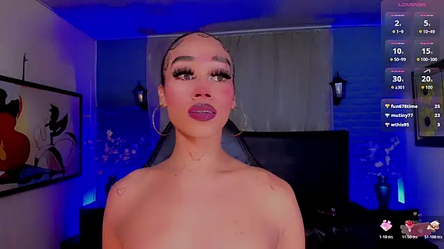  ChanellR  online show from April 10, 11:06 am