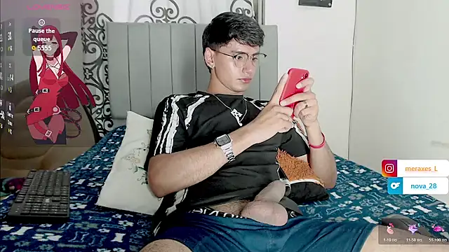 Snapshot of juan_stiven chatting on November 2, 8:03 pm juan stiven online show from November 2, 8:03 pm