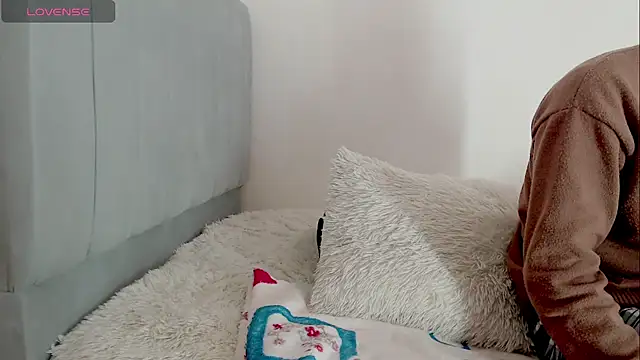 juan stiven online show from February 10, 1:10 pm