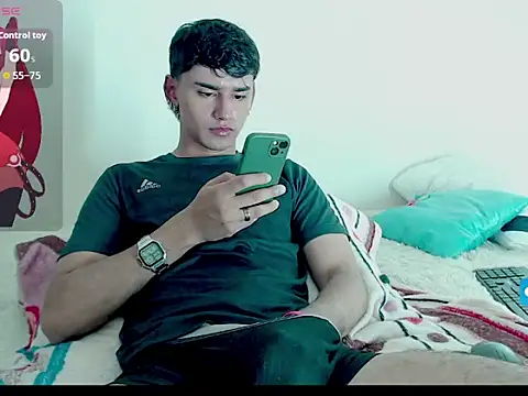 juan stiven online show from March 24, 3:12 pm