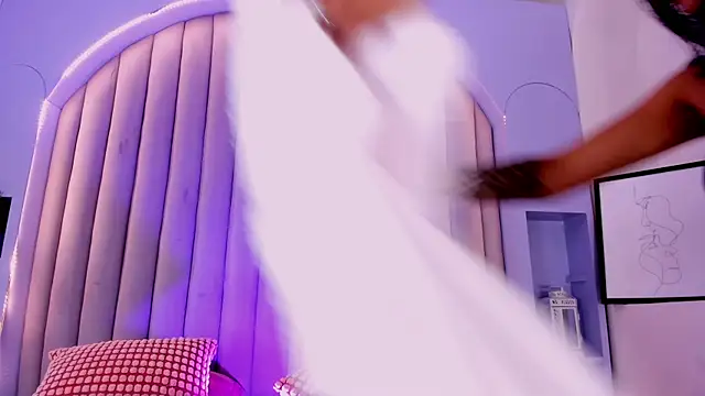 Snapshot of rachellmartinez chatting on November 15, 11:47 am rachellmartinez online show from November 15, 11:47 am