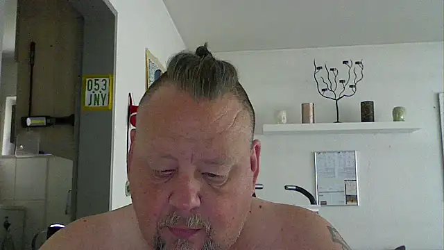 pimmelmann3 online show from May 5, 9:45 am