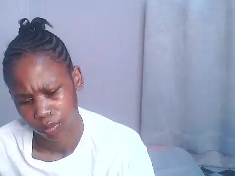 Snapshot of SexxyTerry chatting on October 25, 10:58 am SexxyTerry online show from October 25, 10:58 am