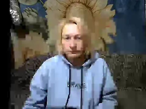 Snapshot of wLESLYMOSw chatting on March 27, 8:37 am wLESLYMOSw online show from March 27, 8:37 am