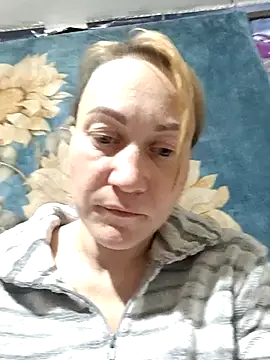 wLESLYMOSw online show from November 26, 3:45 pm