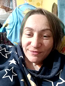 wLESLYMOSw online show from December 27, 9:32 pm