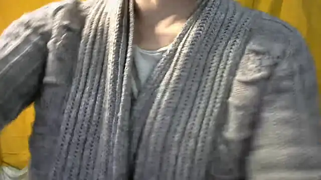 wLESLYMOSw online show from February 20, 7:52 pm