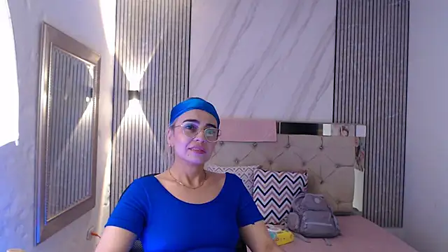 ashley  tylor online show from February 22, 1:19 am