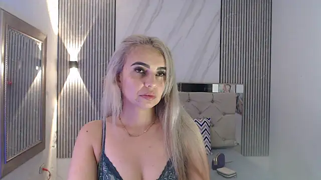 ashley  tylor online show from February 2, 2:43 am