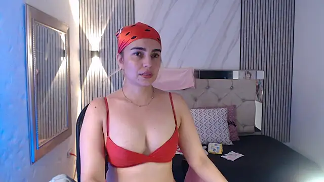 ashley  tylor online show from May 9, 8:23 pm