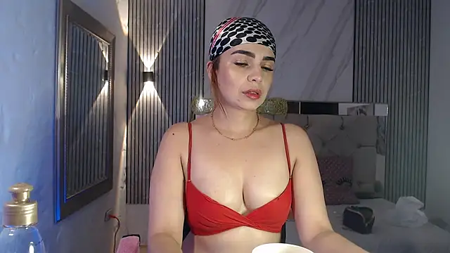 ashley  tylor online show from January 13, 2:48 am