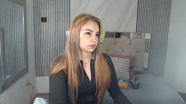 ashley  tylor online show from September 23, 11:01 pm