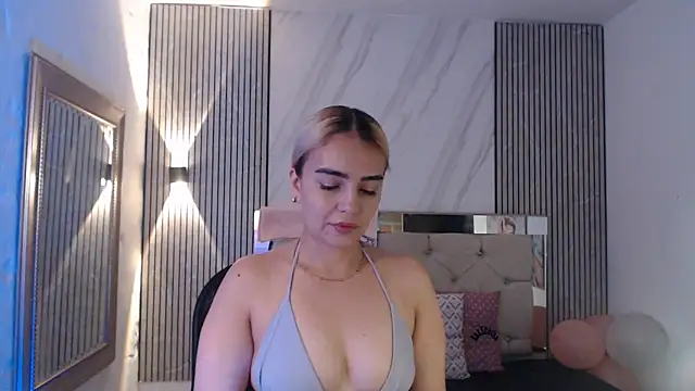 ashley  tylor online show from May 15, 12:25 pm