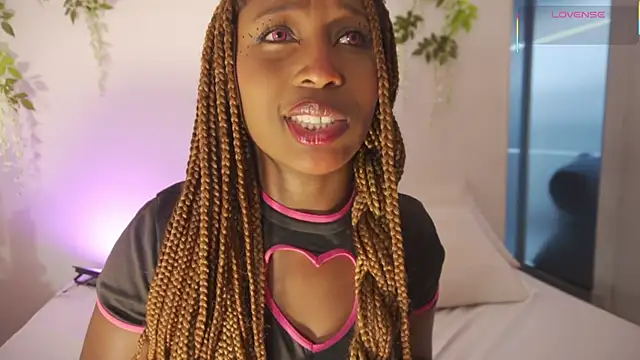 EmmaSanzz  online show from December 18, 11:36 am