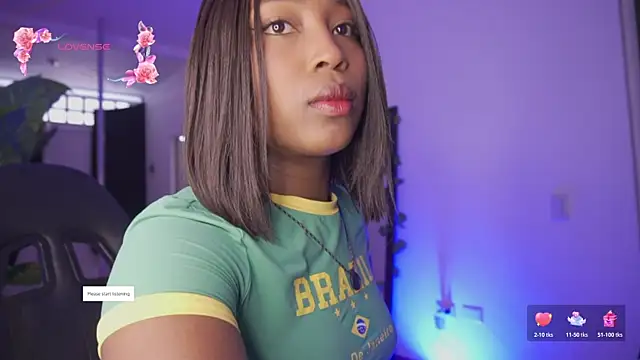 Snapshot of EmmaSanzz_ chatting on May 24, 1:11 pm EmmaSanzz online show from May 24, 1:11 pm