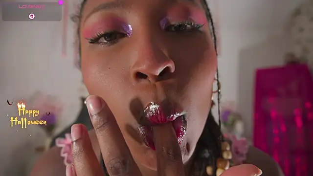 EmmaSanzz  online show from November 2, 12:10 pm