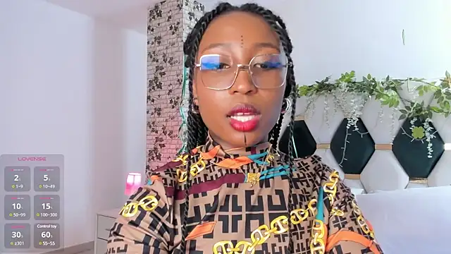 EmmaSanzz  online show from March 14, 2:41 pm