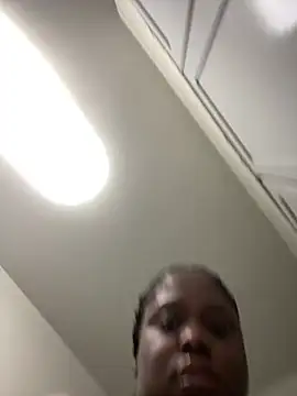 fantasygyal online show from June 7, 3:01 am