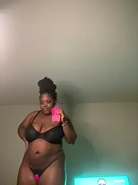 fantasygyal online show from May 24, 3:39 am