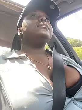 fantasygyal online show from May 8, 6:23 pm