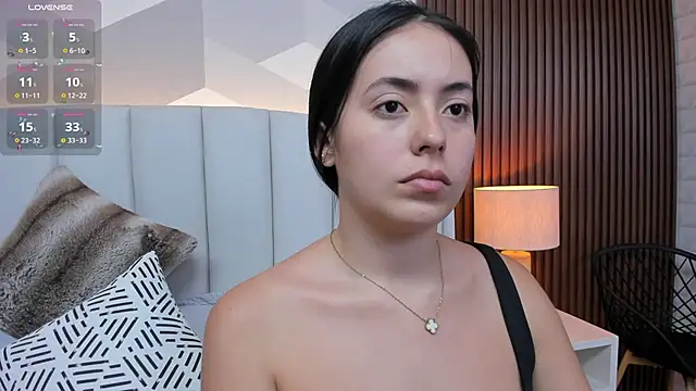 Julietasantos   online show from March 7, 6:11 pm