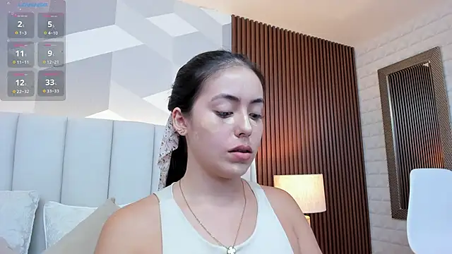 Julietasantos   online show from October 27, 6:20 pm