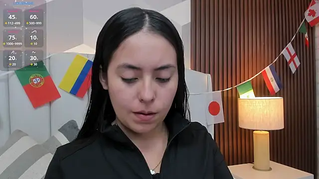 Snapshot of Julietasantos__ chatting on June 19, 6:36 pm Julietasantos online show from June 19, 6:36 pm