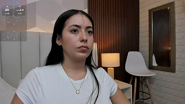 Julietasantos   online show from November 3, 6:22 pm