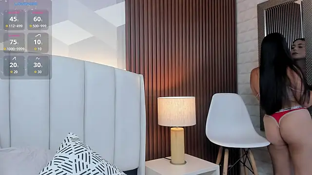 Julietasantos   online show from February 16, 7:45 pm