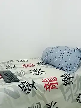 Snapshot of madonna101 chatting on September 30, 4:13 pm madonna101 online show from September 30, 4:13 pm