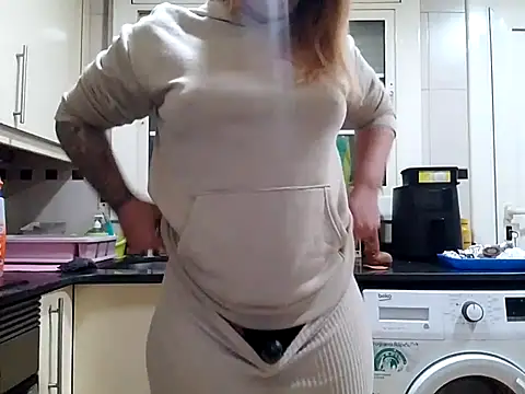 Dakota Blonde08 online show from November 5, 6:11 pm