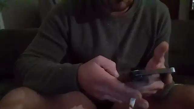 Snapshot of Fuckbuddy36 chatting on September 27, 2:28 am Fuckbuddy36 online show from September 27, 2:28 am